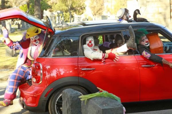 CulturalManure's tweet photo. Trump attacks @Google for bias search results, and demands they abolish 'auto fill' which @POTUS believes is the cruel practice of stuffing a dozen clowns into a #MiniCooper . @NSFW_news @absrdNEWS @TopicalDickJoke @newswithjokes @JokelahomaMic @SundayStruggle #joke #jokes #maga https://t.co/EAMFbgrITs