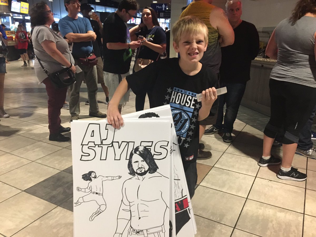 TheNippy's tweet photo. @AJStylesOrg all ready for SMACKDOWN!!!! https://t.co/q7CIiHObbC