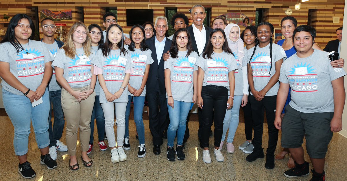MayorRahm's tweet photo. #OneSummerChicago offers more than a paycheck. It provides job training and positive role models that teach the importance of civic engagement. Great to welcome @BarackObama to meet @1summerchicago students learning to code and share his advice on becoming leaders of tomorrow. https://t.co/egG9ZqrmQs
