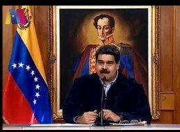 abogado34's tweet photo. #EnDesarro 📹
Pte @NicolasMaduro y @MQuevedoF
Firma 📝 de acuerdos de operación conjunta en materia de petróleo y petroquímica, con la finalidad d generar nuevos mecanismos de financiamiento. ¡Rumbo a la Independencia Económica! #ProducciónYCrecimiento @tuiteros_vzla @dcabellor https://t.co/hl0uUvotiw