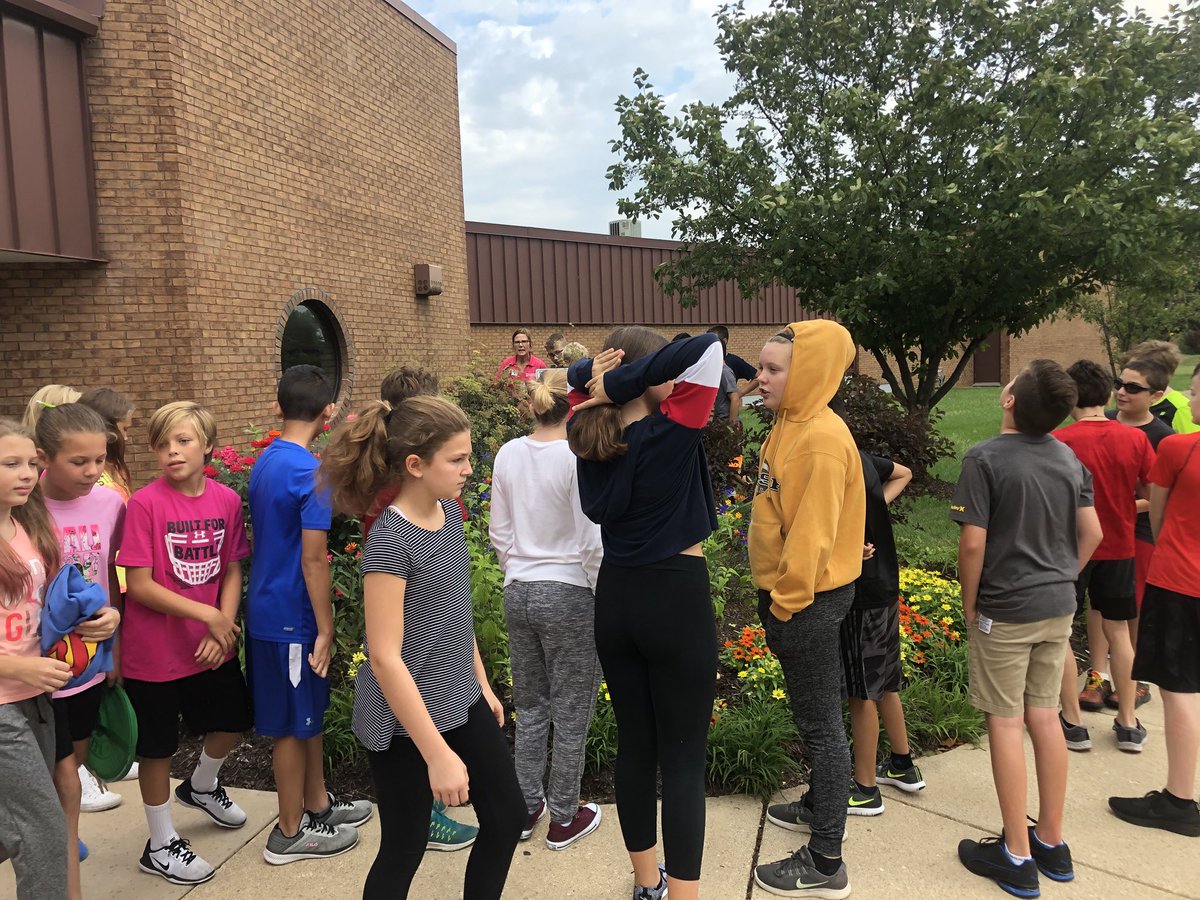 mrsmerks's tweet photo. Learning about caterpillars and butterflies this morning with @mrs_kern ! Can’t wait to see them emerge again! #ChannahonPride https://t.co/HMyh9aC3YW