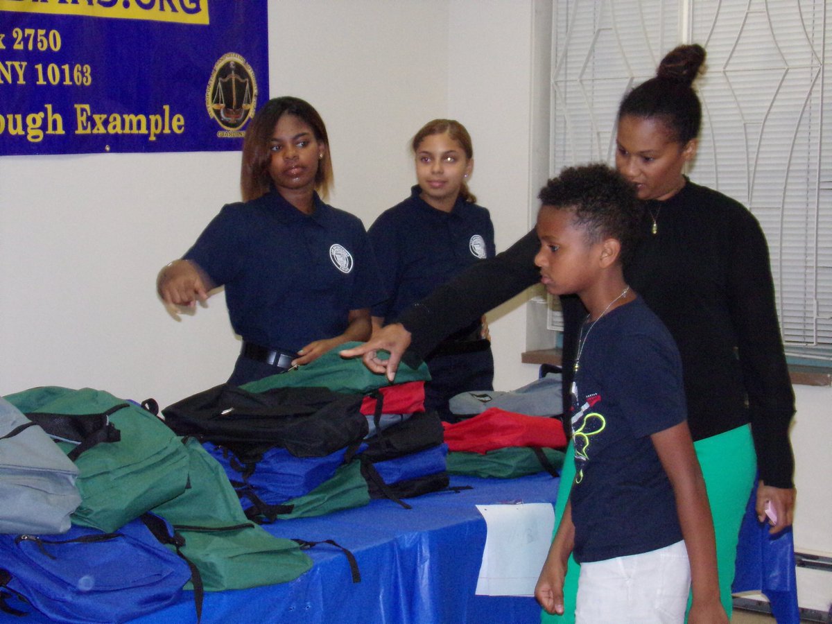 MargaritaTira12's tweet photo. MTAPD Guardians Schoolbag Giveway!!!! #mtapdexplorers #givingback https://t.co/gAzl5bzgC1