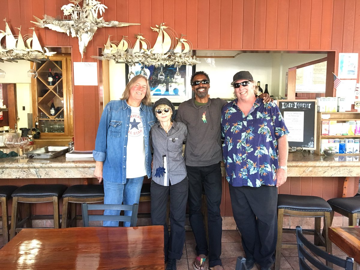 Dulcietaylor11's tweet photo. Great time playing @RaggedPointInn last Saturday! A treasure of the Central Coast! #centralcoastca #DulcieTaylor ##raggedpointinn https://t.co/2fkxKeyZh1