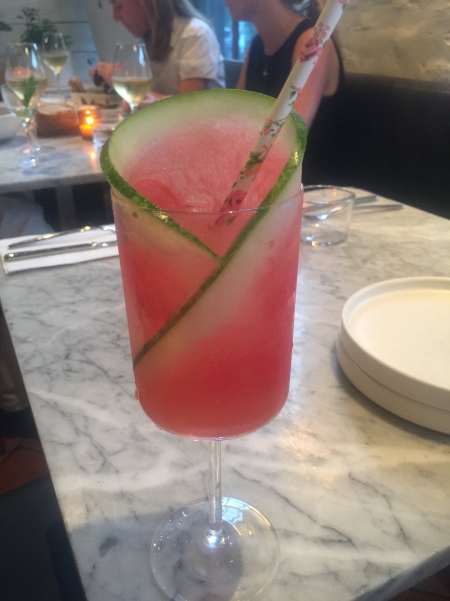Mo_Brien's tweet image. No plastic straws, just a beautiful summer cooler