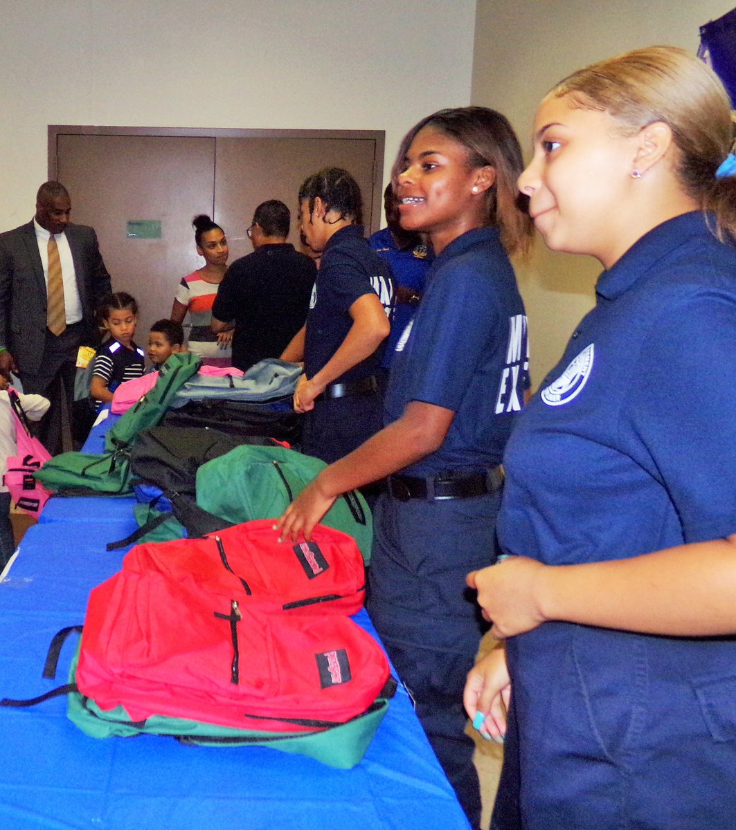 MargaritaTira12's tweet photo. MTAPD Explorers talking to kids and parents about their experiences on joining the Explorers Program!!! As well as my son's experience with the NYPD Summer Youth Police Academy!!!! #educatingthecommunity #givingback #mtapdexplorers #mtapdguardians #schoolbaggiveaway https://t.co/GLAJELZbGN