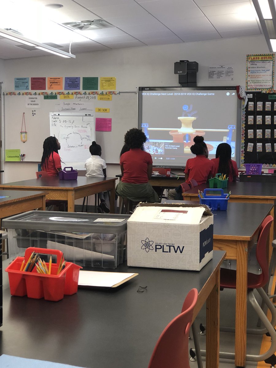 HutchinsSTEMDC's tweet image. SparkleBots will be joining the DC League for the VEX IQ Next Level 2018-2019 Competition Season!! @HendleyES @UPOinDC Building STEM Programs is what we do!#HendleyESTEMLab #WashingtonHighlands #UnitedPlanningOrganization