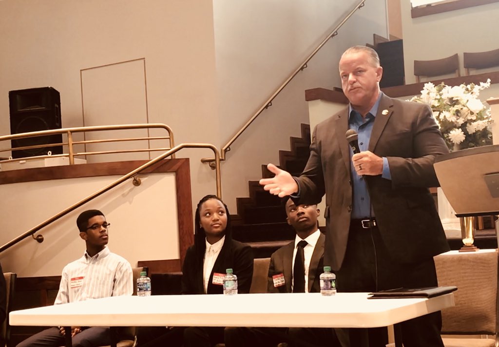 “Education is the only industry where we’ve been doing the same thing in the same way for the last 200 years. Success for students in 2018 means knowing what each individual student knows and doing something about it.” 
Superintendent Ragsdale