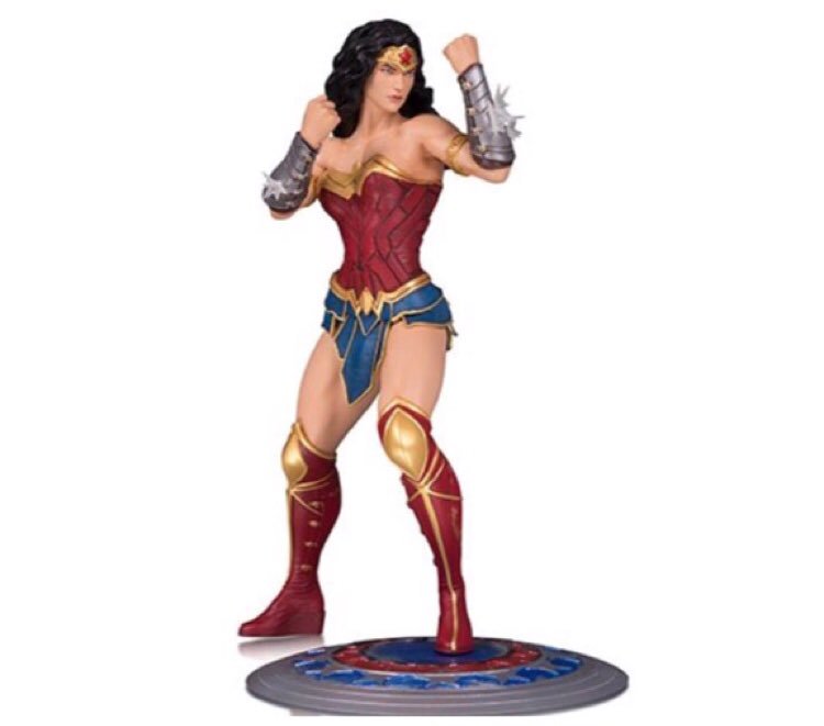 HistoftheBatman's tweet photo. Have you seen these STUNNING #DCCore statues from DC Collectibles? 😍 @EntEarth chatted with designer Jim Fletcher about how this new collectibles line came to be! Check it out and pre-order these today!! https://t.co/p087FEgEfT #Batman #Batgirl #Joker #WonderWoman #icollectatee https://t.co/Rnp19YXBYh