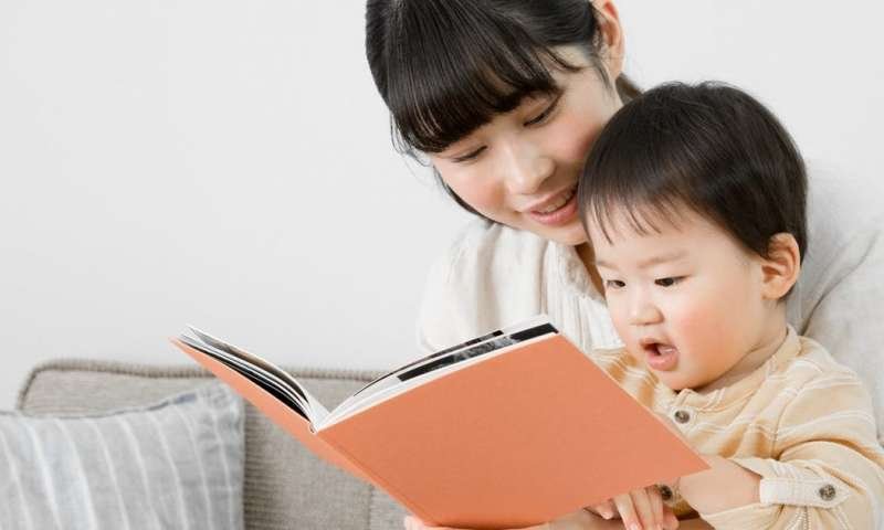 IcommunicationP's tweet photo. ‘For baby's brain to benefit, read the right books at the right time’ (5 minute read). Reading to infants is important, though, is that what's on the pages may be just as important as the book-reading experience itself. #IcommunicationP #SpeakUp4CommRights https://t.co/JcJG1A7ztD https://t.co/1eW4IlKyJ9