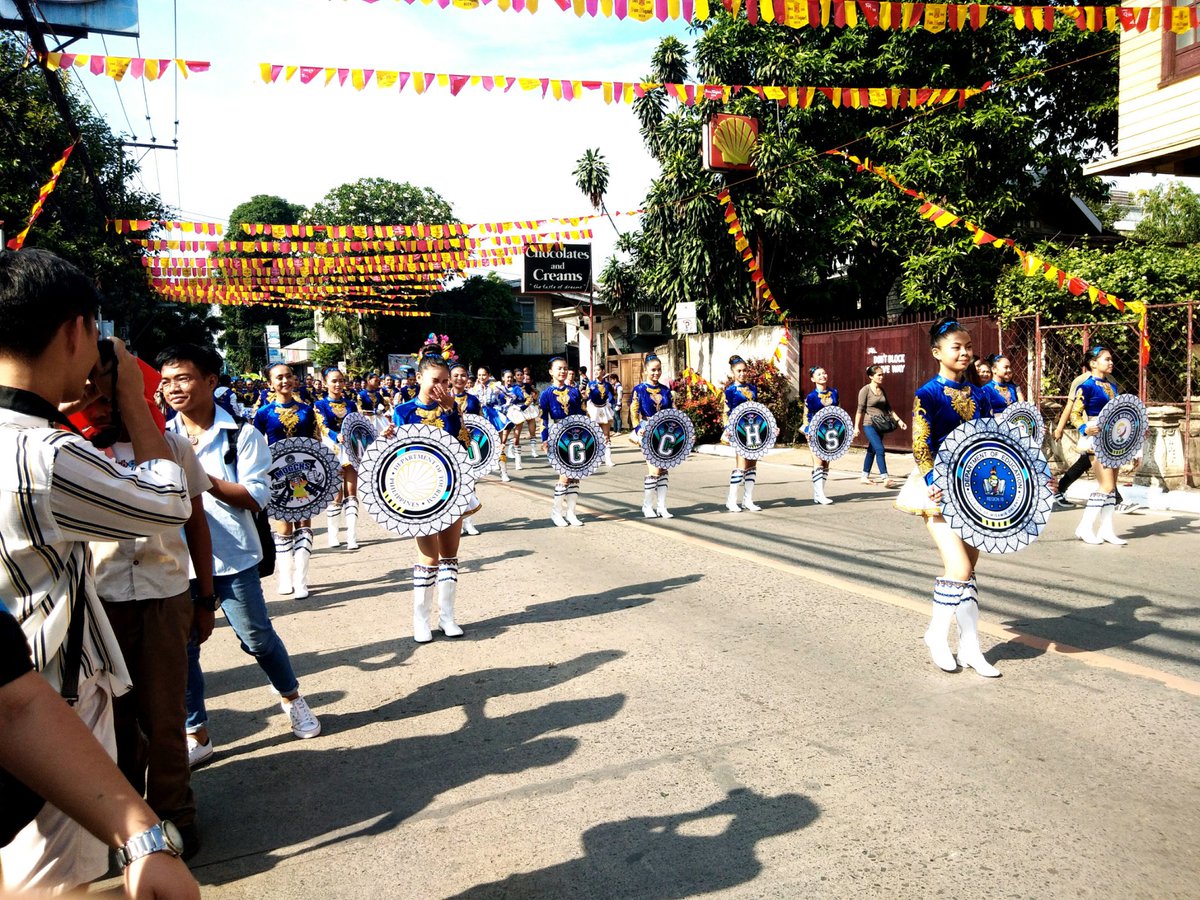 amosjohnquedit's tweet photo. #Higalaay2018 #XUMIL #LanaDeTerzi https://t.co/JkBU3ZsLyA