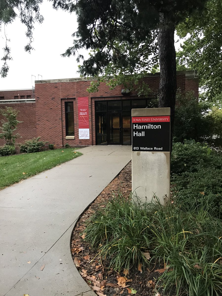 kdevorestanley's tweet image. Had a blast coming back to ISU and talking with @iowastateprssa students, lots of energy and enthusiasm in the room, good luck this semester! #whygreenlee