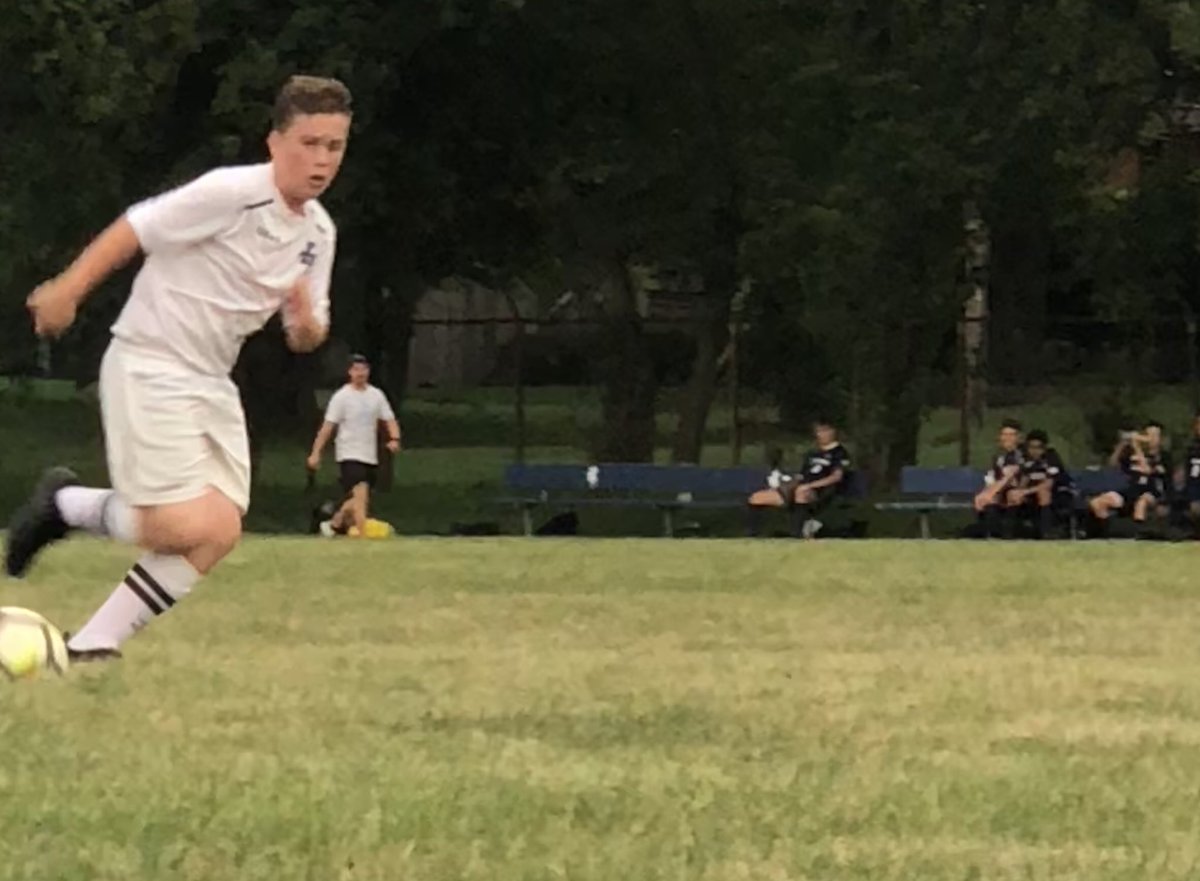 AddisonSoccer's tweet photo. Great to see our older boys move on to HS Soccer ⚽️ @atblazersoccer 🌟Freshman 1 vs Lake Park 0 🌟 great work team❗️ #soccer #youthsports #adidas #PepsiCoShowdown https://t.co/nZ7PnqfvmR