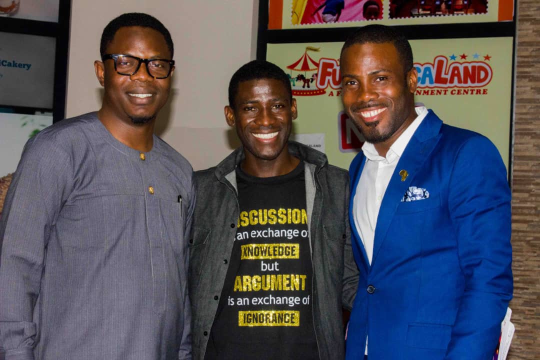 SamSpeaksNow's tweet photo. Great minds connecting for Boundless Opportunities. A Big Thank You to @olawaleayilara @summySmartFrancis for sharing deep thought @ the Cocktail Session. You're indeed an Inspiration to this Generation.
#DoneandDusted
#SamInspires
#GlobalRelevance https://t.co/T3F8T9HQ96