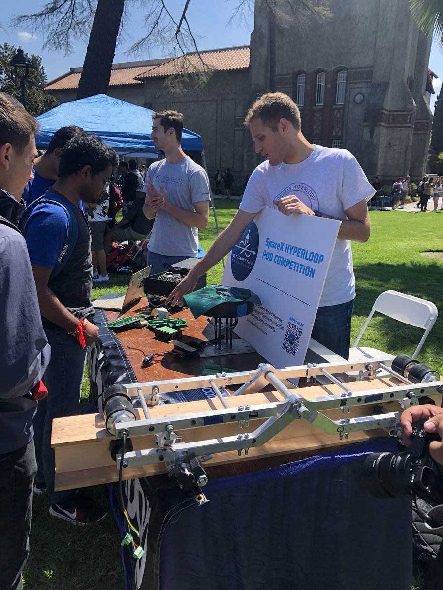 SpartanHL's tweet image. An amazing crowd today at the Student Organization Fair @SJSU! Thank you to everyone who came and stopped by our table presentation. 

We’ll see you Thursday 8/30 for our Info Session in SU Room 2A from 5:00 - 6:00 pm. #SpartanHyperloop #EngineeringLife #LetsGo