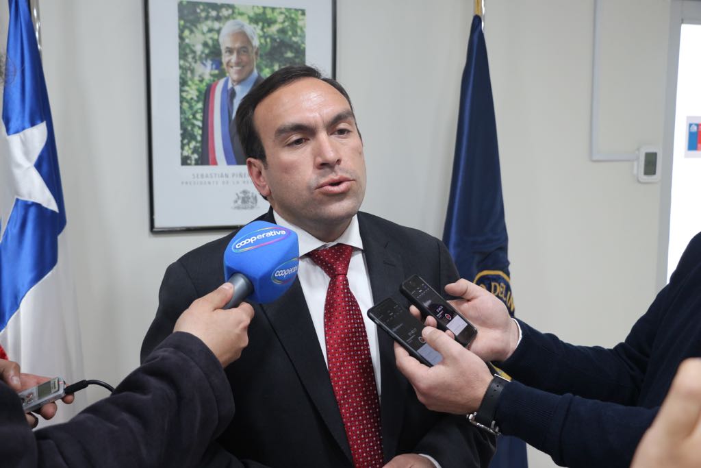 En el Maule lamentamos q la oposición no haya aprobado reajuste de 9% salario mínimo dándole la espalda a 800 mil Chilenos que dependen de un sueldo mínimo. No perjudican al Gobierno, perjudican a todos los chilenos. Recuperar el diálogo y los acuerdos es lo que Chile necesita.