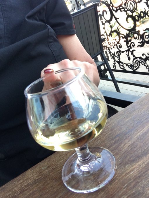 Taco Tuesday at Downtown Summerlin -Matador- they have 1942 for $11 😍🙌 https://t.co/0e79qXfFxX<a href="/tag/starwars"class="tags"><span>#starwars</span></a><a href="/tag/cosplayfunwithcrawford"class="tags"><span>#cosplayfunwithcrawford</span></a>