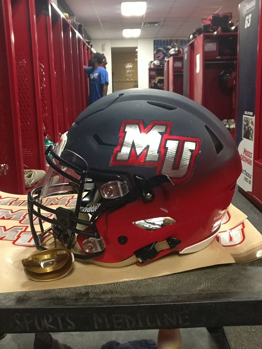coachbones63's tweet photo. @MaloneEquipment @Malone_Football  yup, it's game week... Decals going on https://t.co/VXKq5WJGLm
