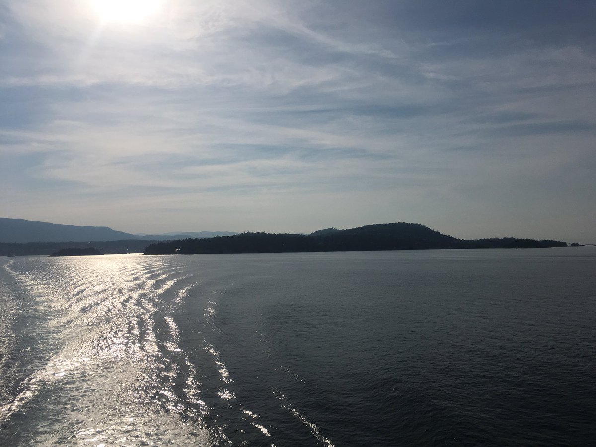 KellySkehill's tweet photo. Thank you @ComoxValleySD71 for inviting @TowersJennifer and I to share our learning and experience of “Scaffolding for Successful Inquiry Based Unit Planning” #bced #inquiry #authenticassessment https://t.co/nsHooROVRs