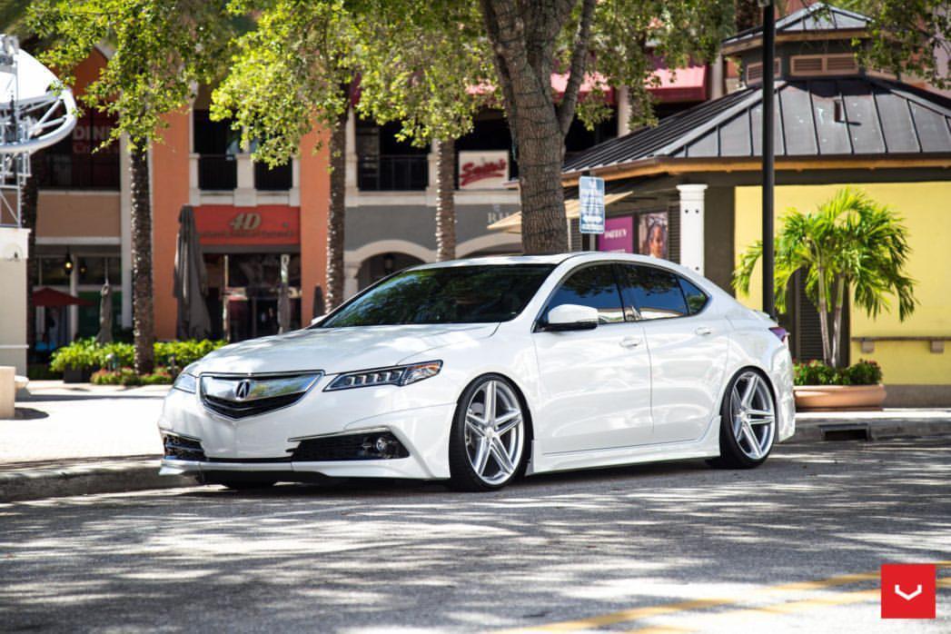 thomasacuraca's tweet photo. Livin' the dream! #AcuraTLX
📸: @vossenwheels https://t.co/BbCdw96nty