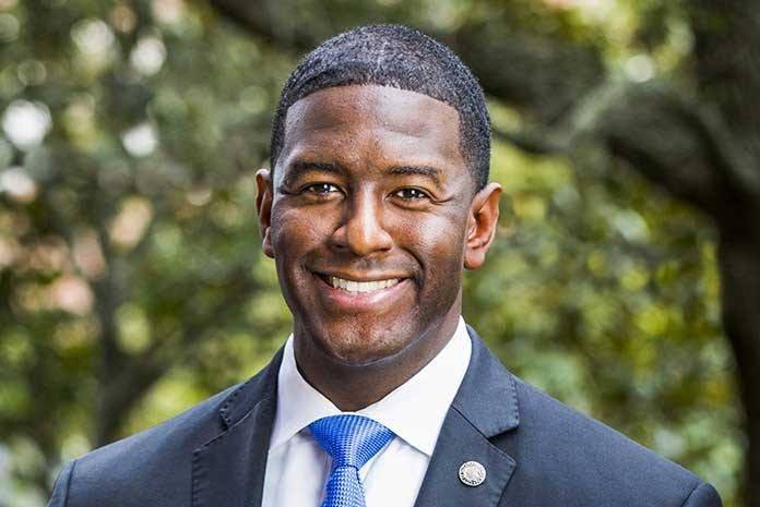 DisavowTrump20's tweet photo. BREAKING: Progressive candidate for Governor Andrew Gillum wins the Democratic Primary against Gwen Graham and has the chance to become the first Black Governor of Florida!

RETWEET if you support Gillum as he takes on Trump puppet Ron DeSantis! 

#FLoridaPrimaries #FLGov https://t.co/vLzp3lY2yu