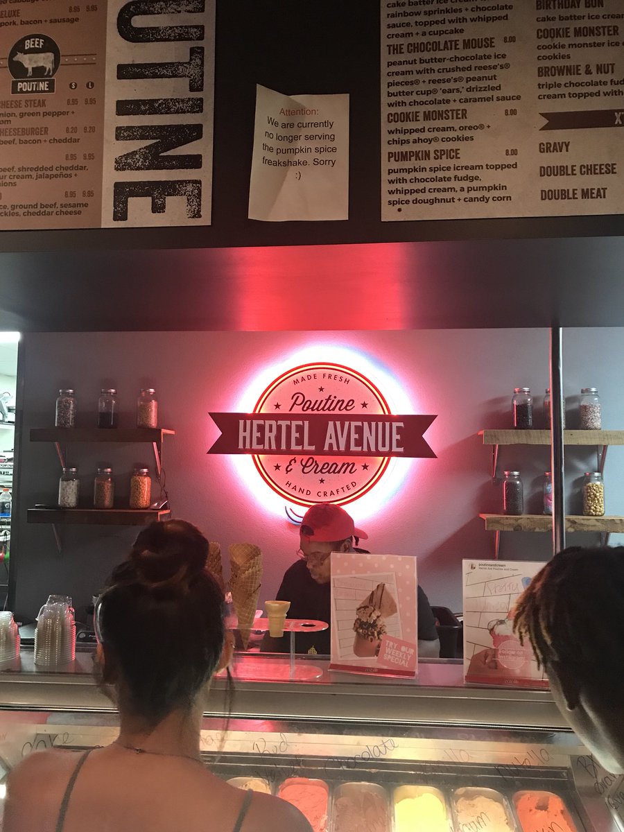 Alnutt41's tweet photo. And now for some dessert, @poutineandcream!!  #HertelAve https://t.co/OoAvGj3jaz