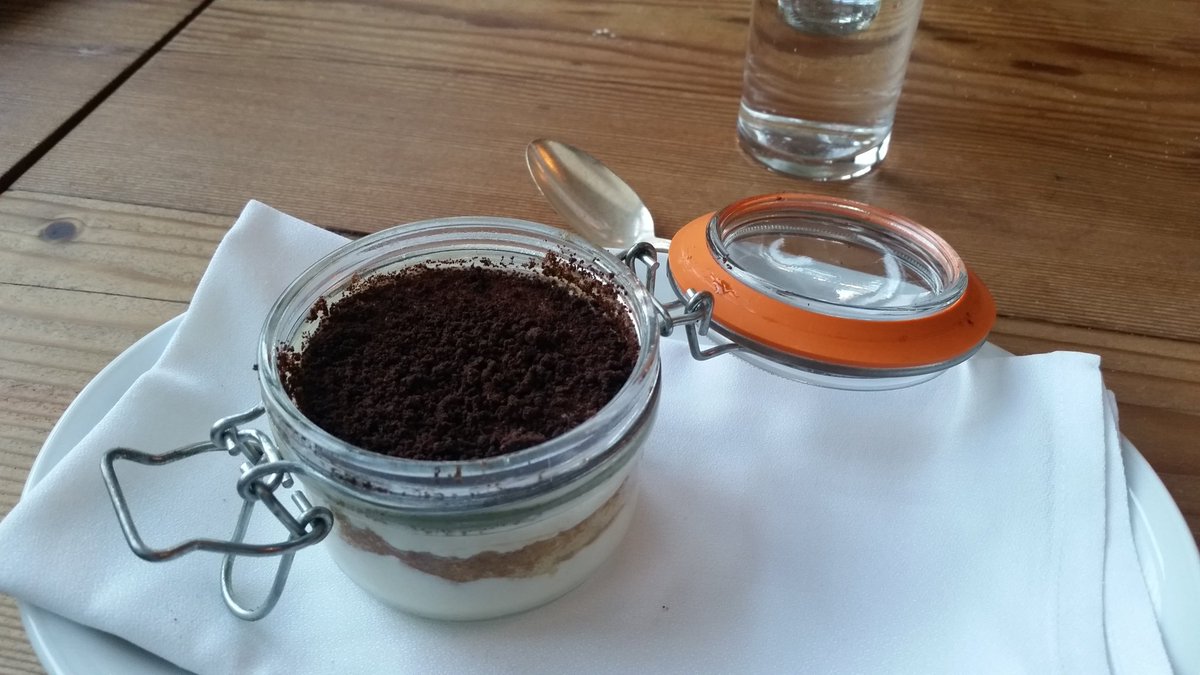 Leslie Paul Machado tweet media