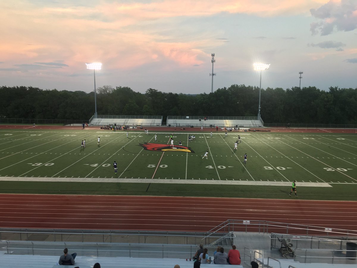 vanhornfalcons's tweet photo. The Falcs win 2-0 over North Kansas City. Will play in the Ray South Champ game on Thurs, 7:00. #VHFalcons #ISDstrong 

⚽️ 55th Joxel Figueroa—Asst. Jean-Pierre
⚽️ 75th Reynalso Jean-Pierre—Asst. Rangel https://t.co/sTF9wAwVIF