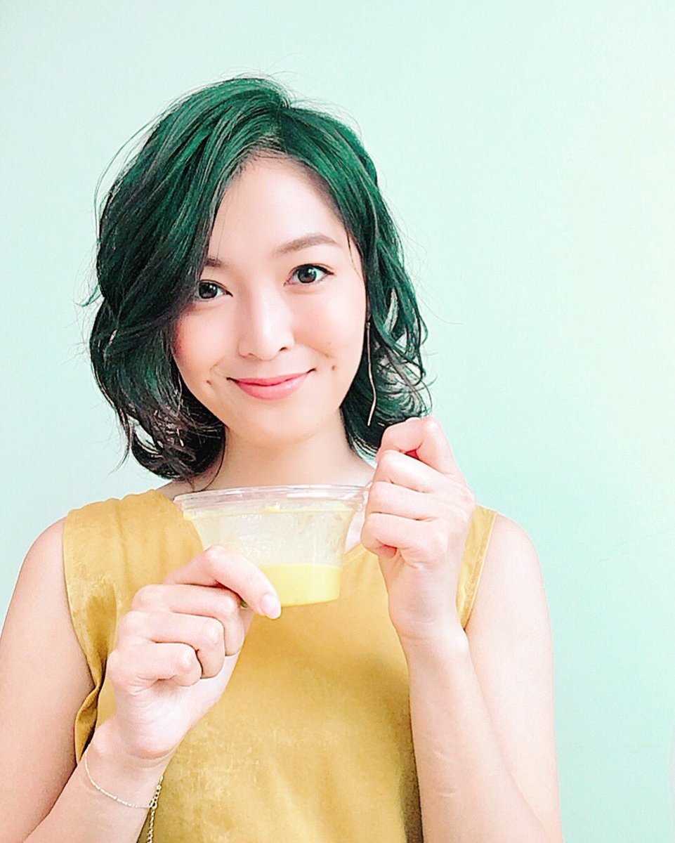 ট ইট র 福田典子 テレビ東京アナウンサー 載せたらすぐに妹から のんちゃん 髪の毛みどりにしたん って 確かにそう見えるけど みどりやないよ 笑 ট ইট র 福田典子 テレビ東京アナウンサー 載せたらすぐに妹から のんちゃん 髪の毛みどりにしたん って 確かにそう見えるけど みどりやないよ 笑