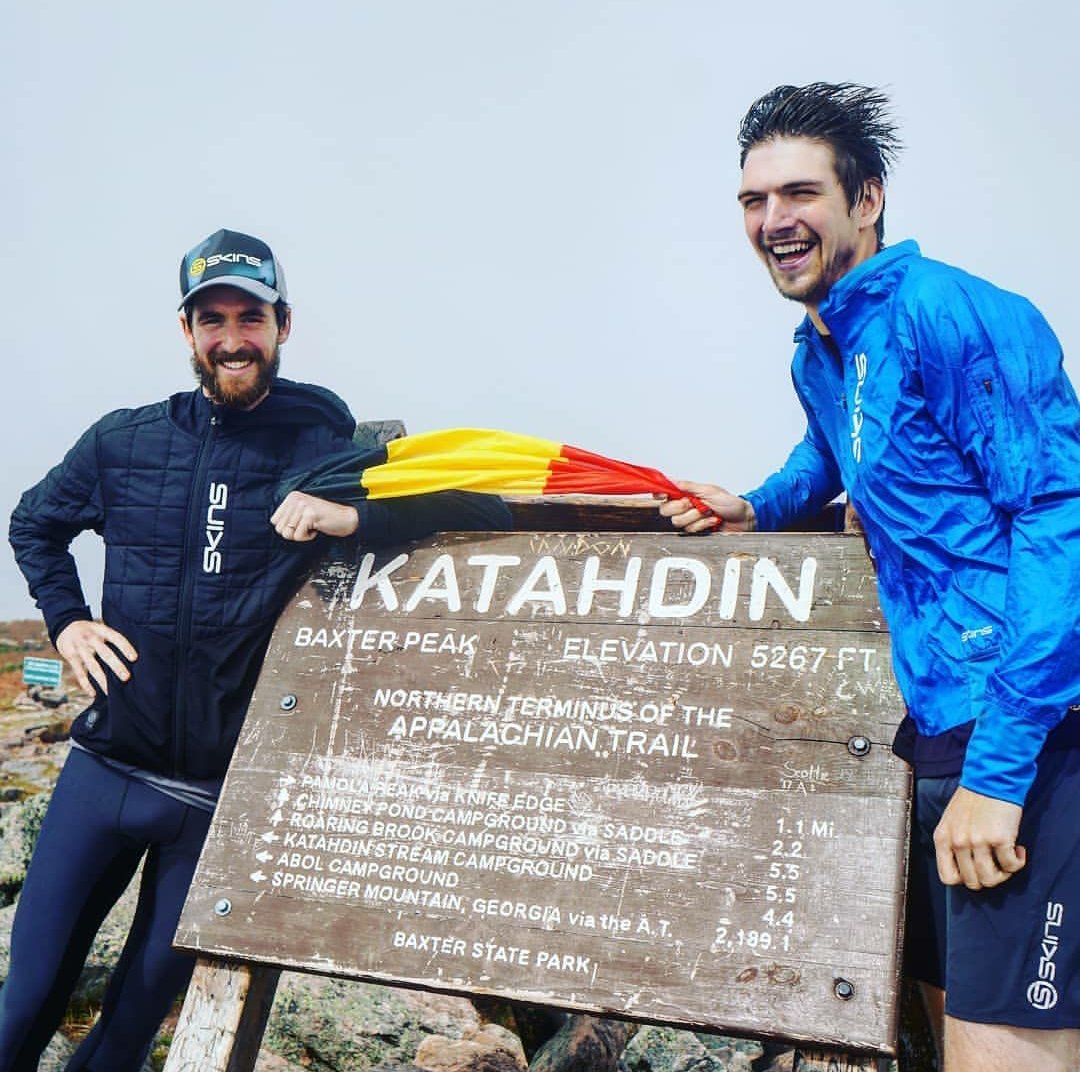 Mijn broer Karel Sabbe (Links) breekt het #WR op de Appalachian Trail in Amerika. 41 dagen élke dag minstens twee marathons op ruw terrein. #ultraloper #nietnormaal En dan nu graag wat van die loopgenen terug aub.