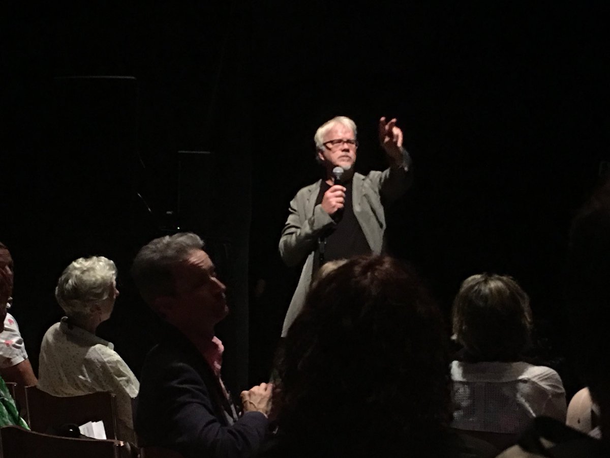 FliArtists's tweet photo. #SinCity. #WAA. #FLiArtists. #Booth227. #EricBibb. #JigJam. #EileenIvers. #RoyalJellyJive. #TimRobbins. #Bellagio https://t.co/ldvR4nCsJA