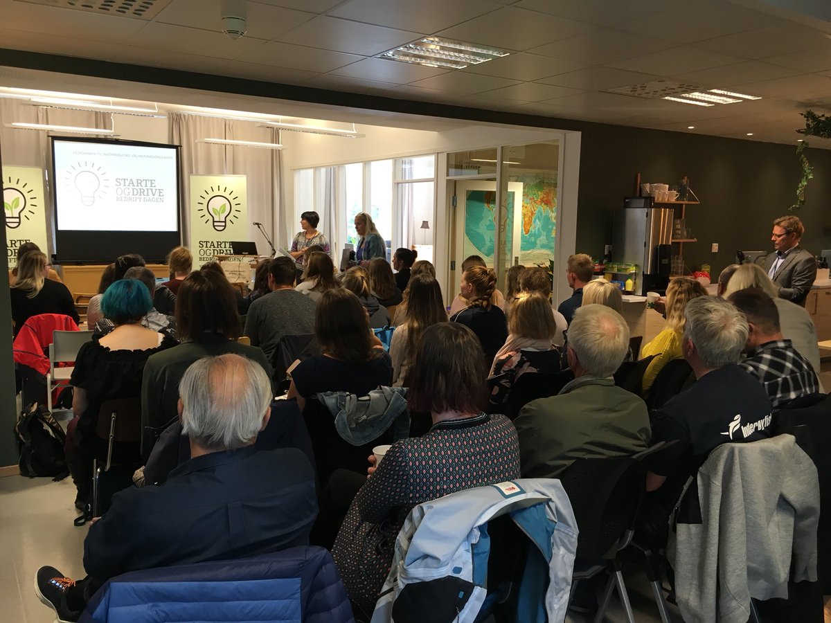 Tyte fullt hus på Starte og drive bedrift-dagen på Inderøy! Vi gledes. <a href="/Patentstyret/">Patentstyret</a> <a href="/brreg/">Calcul8r</a>  #startedrive