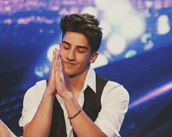 consquad_ofc's tweet photo. E por hoje encerramos!!!! Obrigada a todos que nos ajudaram!!!!! Vocês são demaissss!!! Como disse o Tiago, até quinta!!!! #TheVoiceBrasil CONRADO NO THE VOICE https://t.co/0zChNiP64a