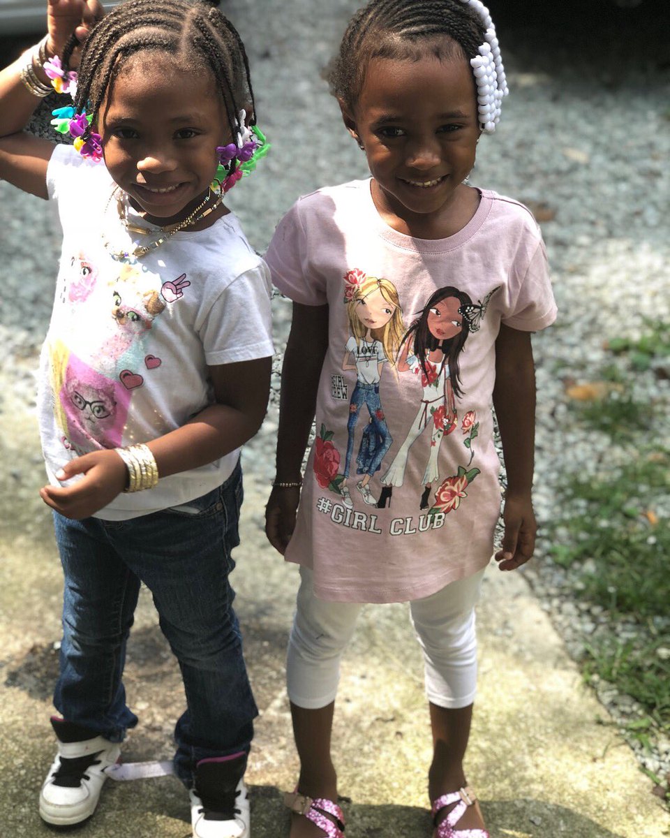 LongLiveRayRay's tweet photo. Had the Girls with me today #Raybae & #Zy 😍😍😍💙💙💙👑👑 https://t.co/ZXGlrCunuI