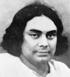 #KaziNazrulIslam 
Today is the 43rd death anniversary of the 'Rebel poet' Kazi Nazrul Islam.
He was one of the greatest poet of India & the national poet of Bangladesh.
An eminent Writer, musician, revolutionary .
Was born in Churulia,west Burdwan district of #WestBengal.