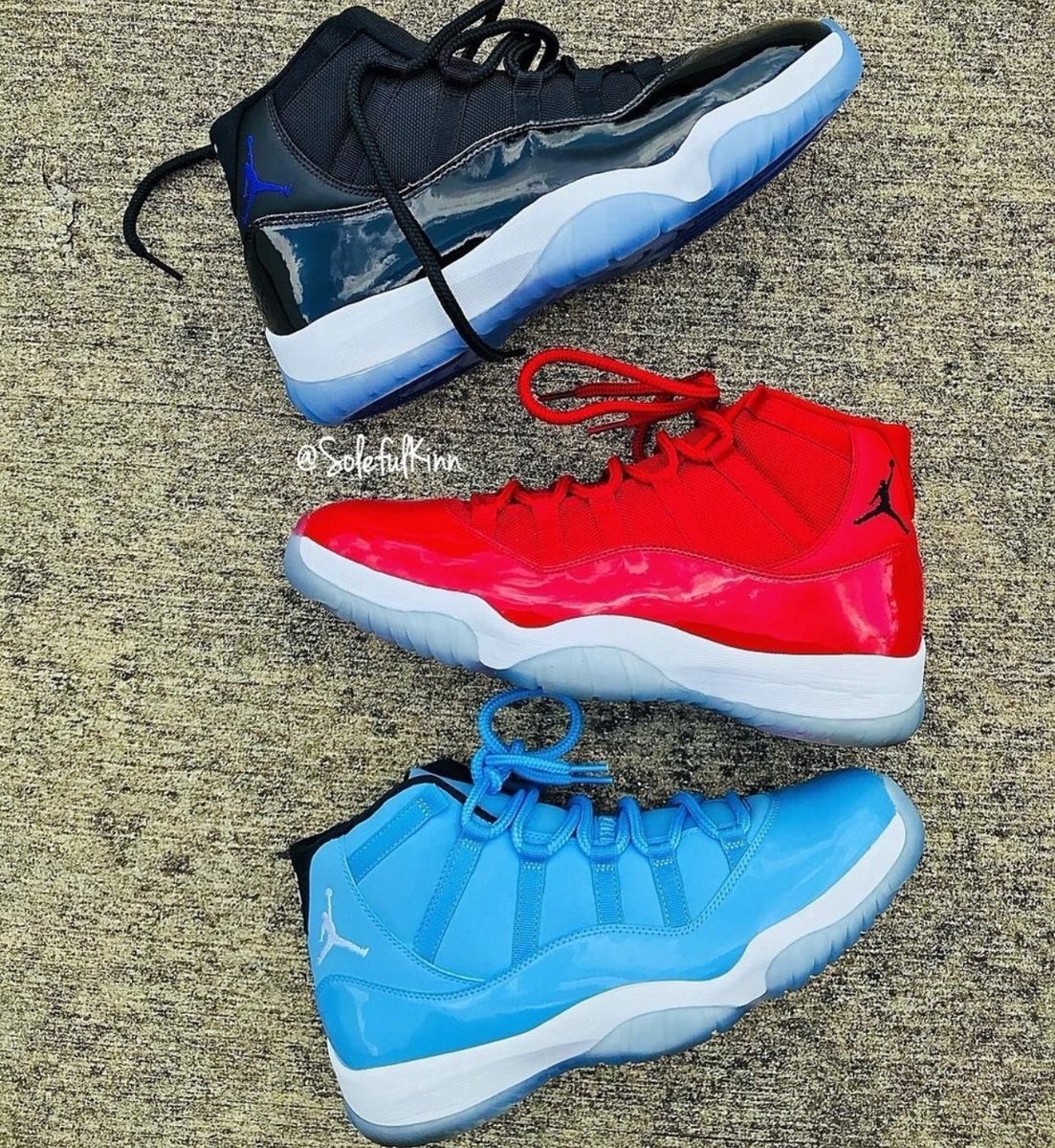 SneakerPics23's tweet photo. 11’s 😍 https://t.co/c4CtmlS5Uz
