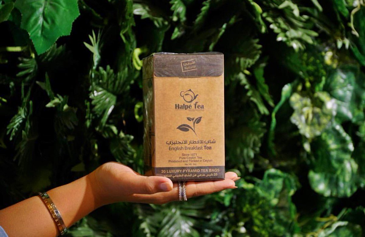 HalpeTea's tweet photo. English breakfast tea is a traditional blend of teas originating from Assam, Ceylon, and Kenya. It is one of the most popular blended teas, common in British tea culture #halpetea #ceylontea #englishtea #premium #morning #breakfast https://t.co/XCSoygRzei