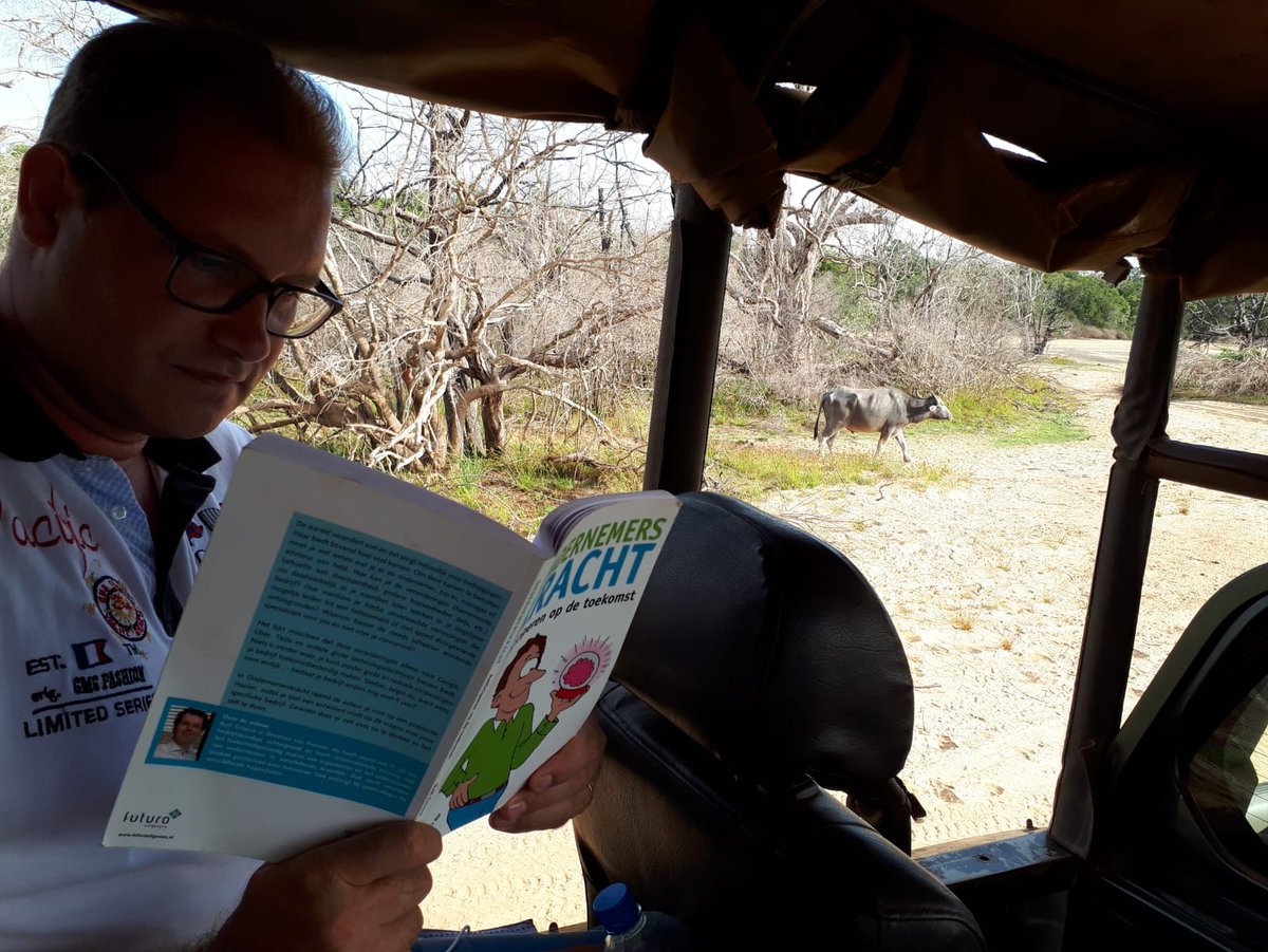 Erg interessant boek gelezen van mijn compagnon Rolf Grouve met de titel: Ondernemers kracht, anticiperen op de toekomst. #Provelu #Ondernemerskracht
