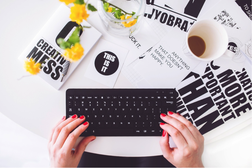 Candid_Content's tweet photo. A team of creative #freelancers is a long-term investment. Here are 5 ways #brands can get more #value from freelancers via @contently https://t.co/IlHzbeKo7O https://t.co/NlJSf3QDVJ