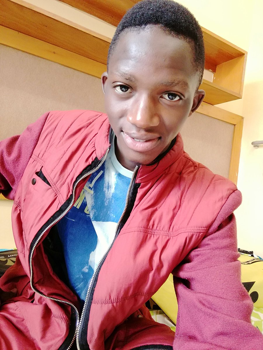 ngamla_white's tweet photo. #smile #befreetoday
😇 https://t.co/8rxyYHNZEi