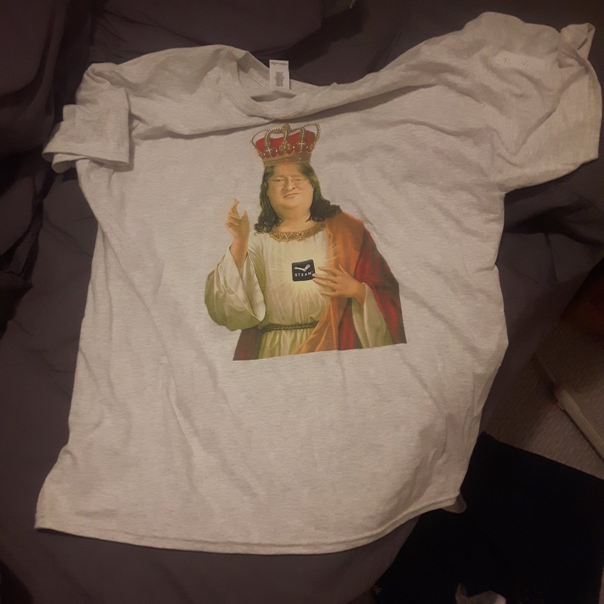 IgnitarFTW's tweet photo. @LiquidGh_ We love you to. Sign Gaben jesus next time. Only got matumbawoman from TL https://t.co/jtDjTG4jb7