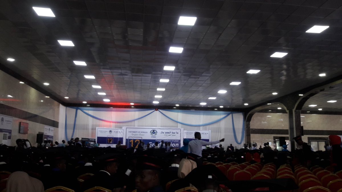 AmalowNor's tweet photo. #Mygraduationday https://t.co/CuMDHZZNdH