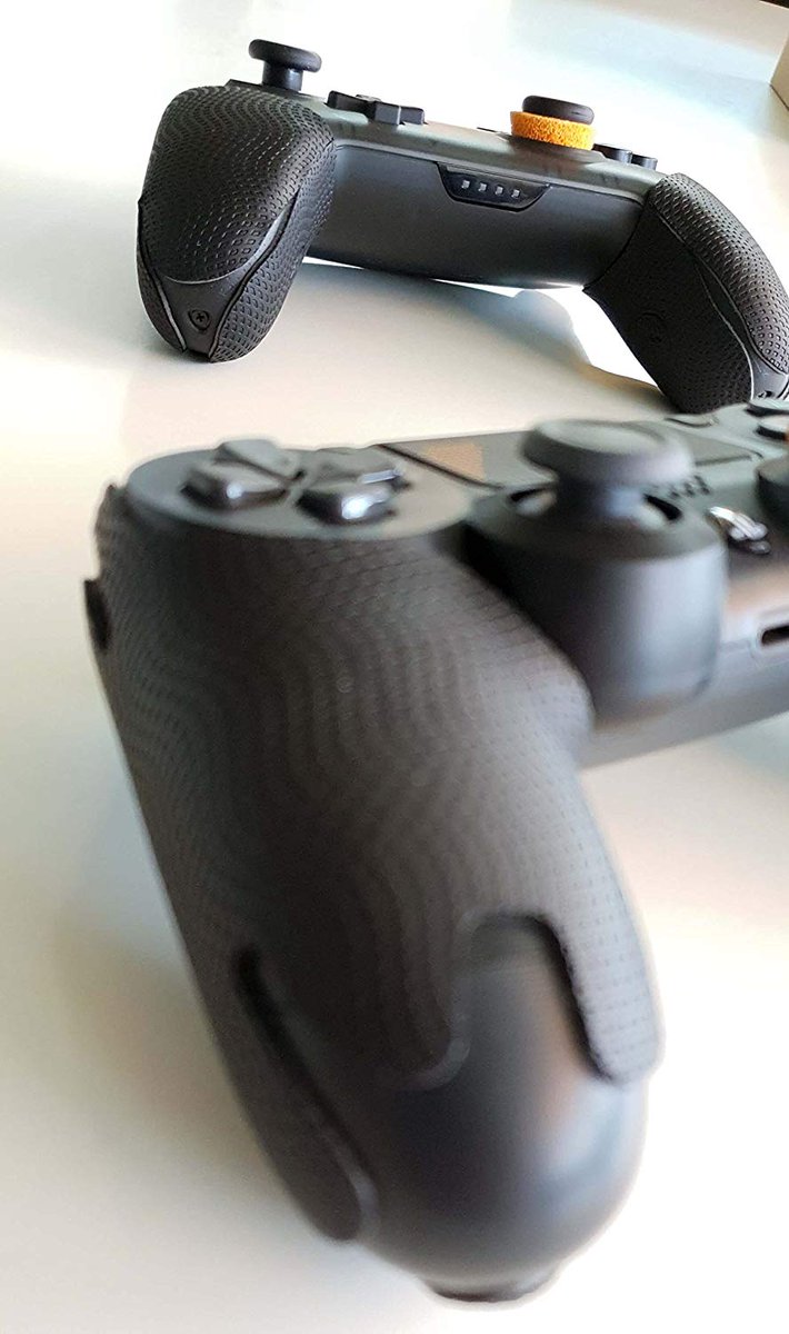 shimarisudou's tweet image. エイムリングでお馴染みのGAIMX社より新商品である【コントロールグリップ】発売のお知らせ🐿
発売を記念し3日間セール価格にて販売を行います🎉
そして5名様にプレゼント📦
【応募方法】
RT＆フォロー
(当選した際に機種選択可)

amzn.asia/d/b254Hm8 (PS4)
amzn.asia/d/9o8EyAu (switch Pro)