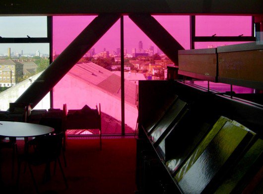 englishpen's tweet photo. 'You could walk every inch of a city and never uncover its secrets' - our former writer-in-residence @pinarbihter on exploring London's libraries. Translated by Ayça Türkoğlu @wwborders #WiTmonth https://t.co/YUig8WEstq https://t.co/mFG5r0iQfy