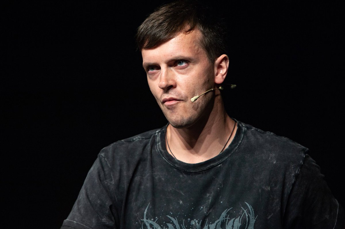 Шастун журавлев иванченко. Импровизация антон шастун. Роман федоров актер. Шастун журавлев иванченко. Федоров григорий актер в чувашском театре.