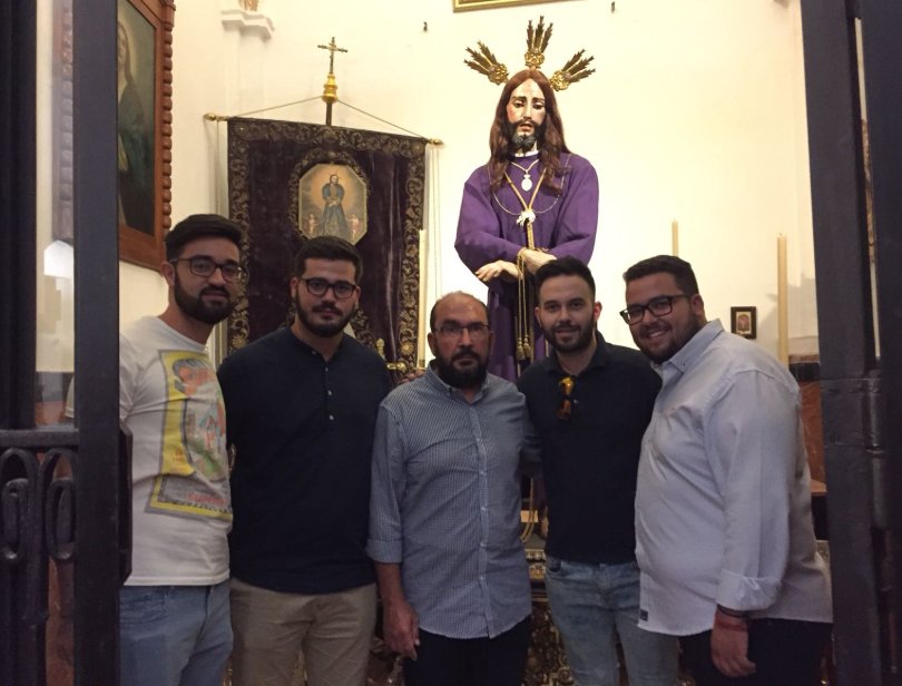 paliodeplata's tweet photo. 📝 "La Banda de Cornetas y Tambores de la Victoria llevará su música a Cabra"
https://t.co/H5I6sMBzyT
✒️ Francisco Gil
#CofradíasMLG https://t.co/YdkyG89f9e