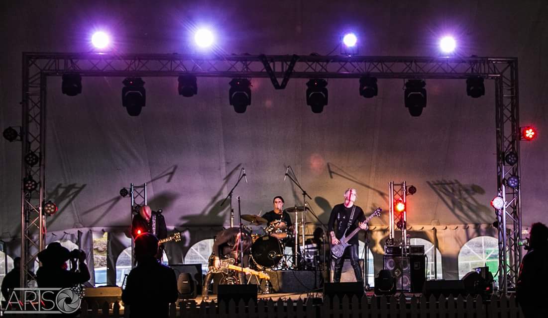 Thanks <a href="/DionysiusEvents/">Dionysius Events Company</a> <a href="/dionysiusevents/">Dionysius Events Company</a> <a href="/terminatryx/">Terminatryx</a> and Cape Town, it was cold but we loved you nonetheless @GoreFiend13 <a href="/LouisCy03341555/">Louis Cypher</a> #arisophotography #sgtpeppereatery #trenchtownobs #alternativesfestival #capetown #capetownlive