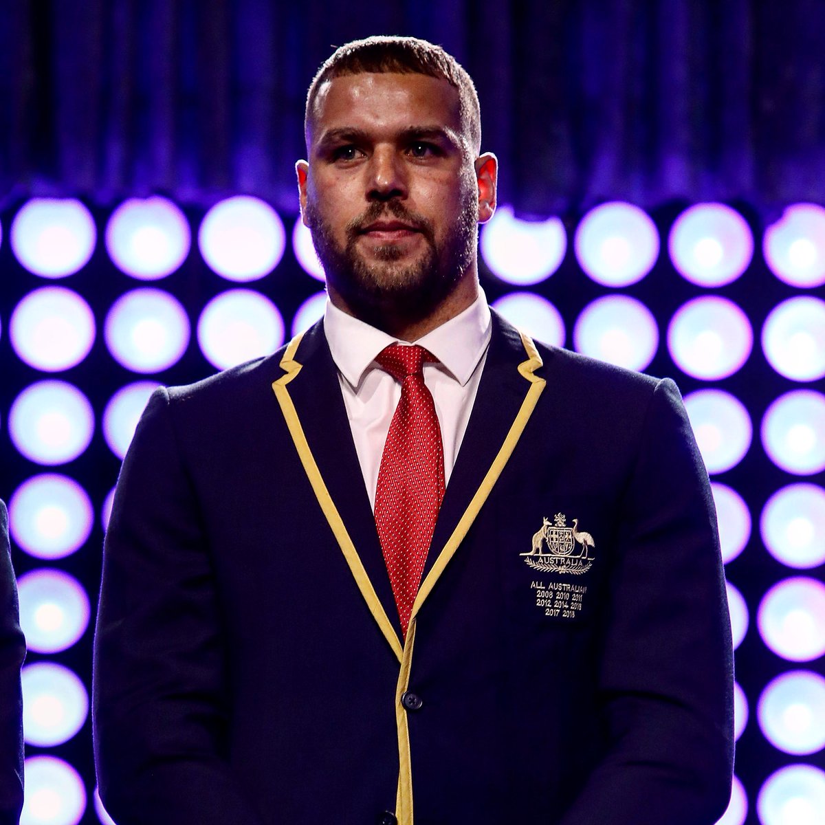 “It’s unexpected that’s for sure but I’m obviously very proud to be Captain of this amazing team.”

The 2018 All Australian CAPTAIN <a href="/Buddy_Franklin/">Buddy Franklin</a> 🙌🏾 

#ProudlySydney