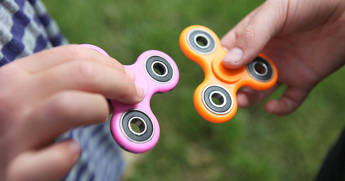 Langtonopt's tweet image. Fidget Spinners: A New Hazard to Kids' Eyes? dlvr.it/QhR9cJ