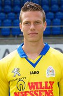 🎂 Joyeux Anniversaire <a href="/CDulivo/">Cédric D'ulivo</a> 🇫🇷 (2⃣9⃣ ans) défenseur du FH Hafnarfjördur 🇮🇸 ex <a href="/OM_Officiel/">Olympique de Marseille</a> SO Cassis-Carnoux <a href="/ACAjaccio/">AC Ajaccio</a> @WaaslandBeveren @ESSEVEELIVE <a href="/OHLeuven/">OH Leuven</a>