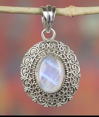 Beautiful Handmade Rainbow Moonstone Pendant In 925 Sterling Silver
Buy At
ebay.com/itm/2831212916…

 #glamourspendant #attractsilverpendant #perfectpendant #finependant #fantasticpendant #extantpendant #excellentpendant #ultimatependant #cabochonpendant #extremelyunusualpendant